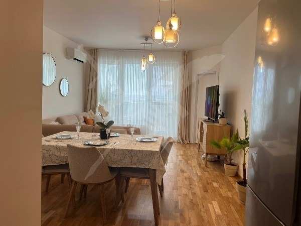 Дава под наем 3-стаен, гр. бургас, славейков