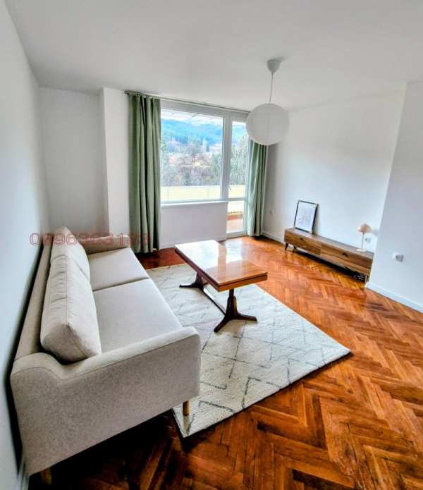 Дава под наем  4-стаен град Кюстендил, Център
      90 кв.м