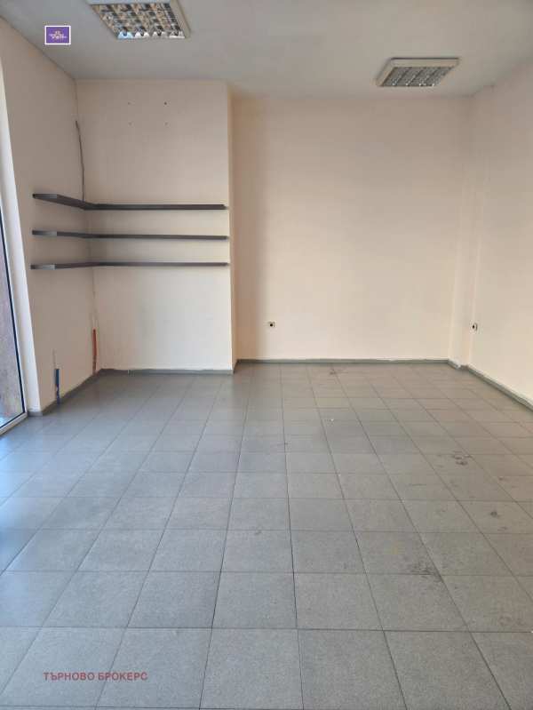 Дава под наем офис, гр. велико търново, акация