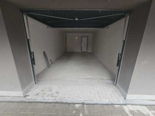 Дава под наем гараж, паркомясто, гр. кърджали, възрожденци