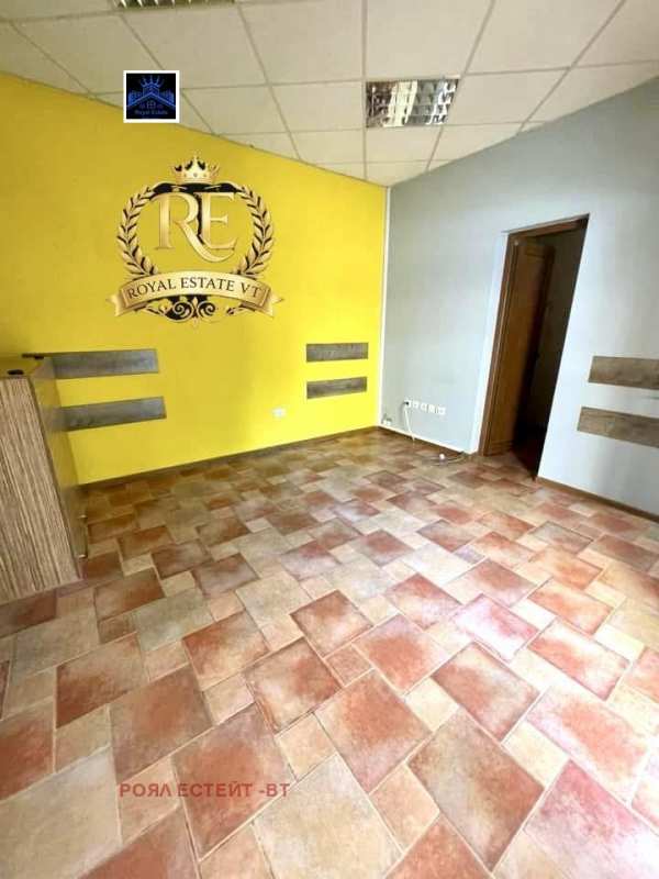 Дава под наем офис, гр. велико търново, център