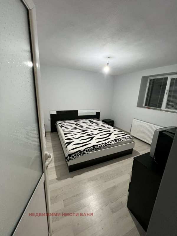 Дава под наем етаж от къща, гр. сопот, област пловдив