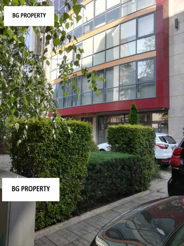 Дава под наем бизнес имот, гр. софия, център