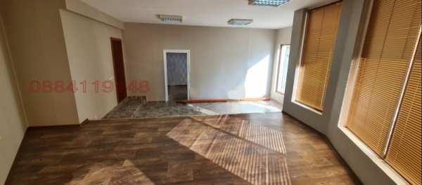 Дава под наем магазин, гр. горна оряховица, област велико търново