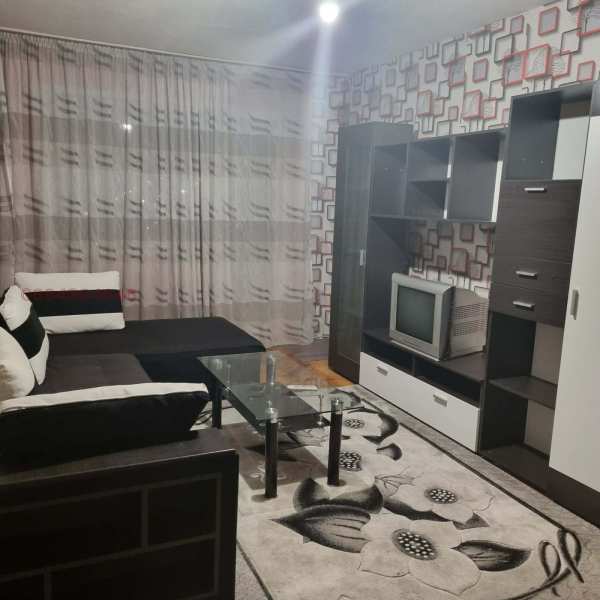 Дава под наем 3-стаен, гр. кюстендил, център