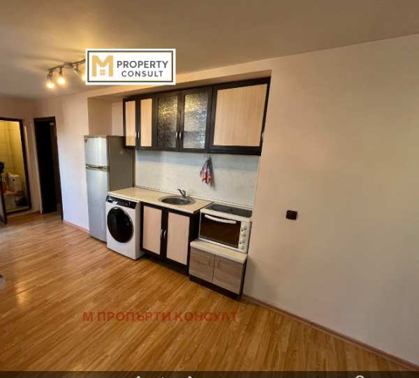 Дава под наем 3-стаен, гр. плевен, идеален център