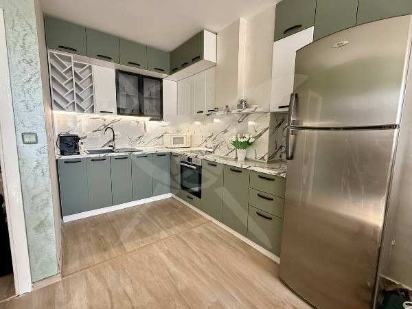 Дава под наем 2-стаен, гр. бургас, област бургас