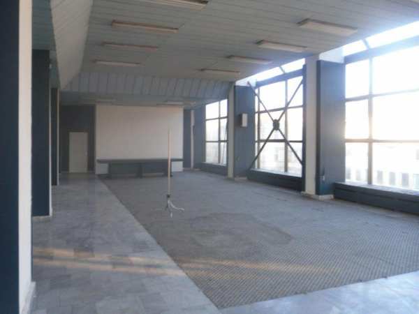 Дава под наем офис, гр. ловеч, център