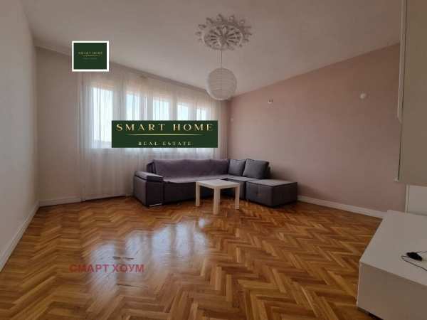 Дава под наем  многостаен град Велико Търново, Център
      105 кв.м