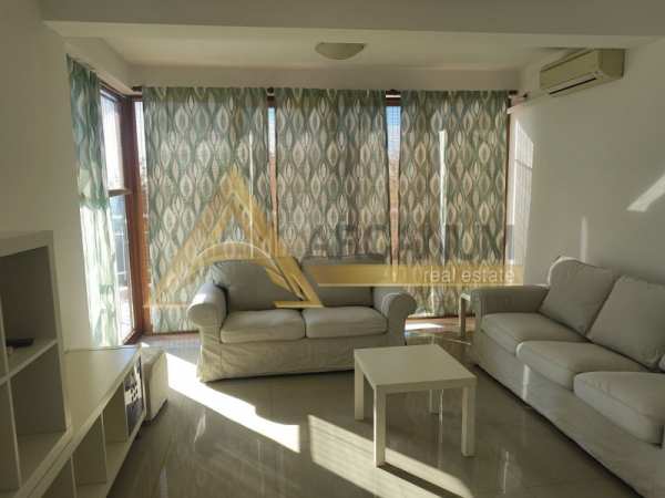 Дава под наем етаж от къща, гр. варна, м-т евксиноград