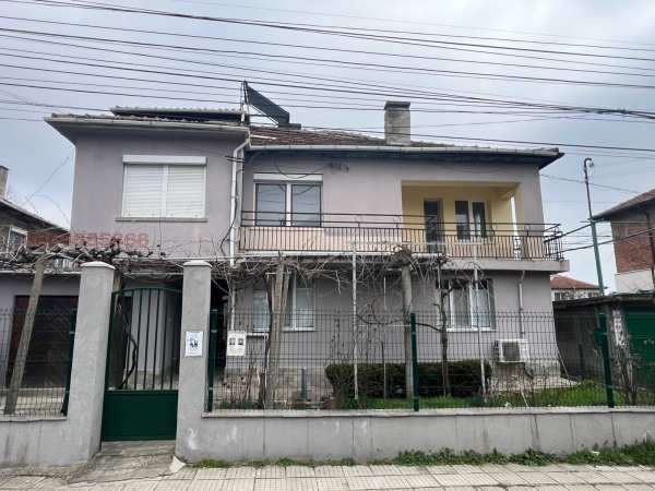 Дава под наем етаж от къща, гр. кърджали, студен кладенец