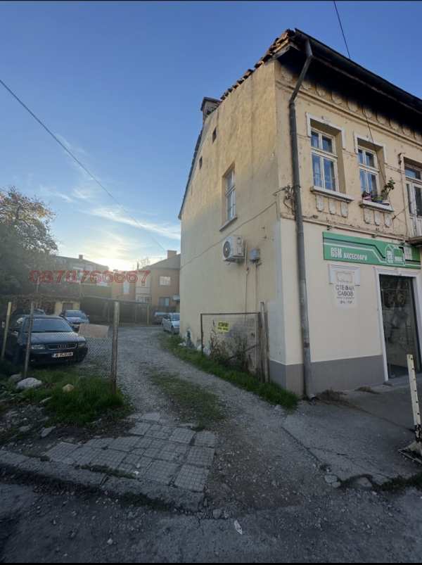 Дава под наем гараж, паркомясто, гр. монтана, идеален център