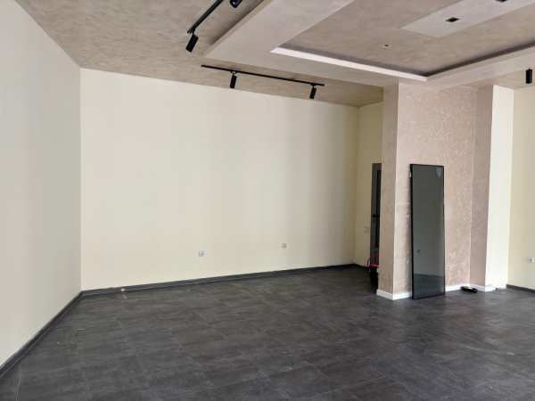 Дава под наем магазин, гр. пловдив, център