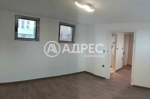 Дава под наем офис, гр. габрово, център