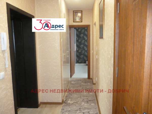 Дава под наем 2-стаен, гр. добрич, център