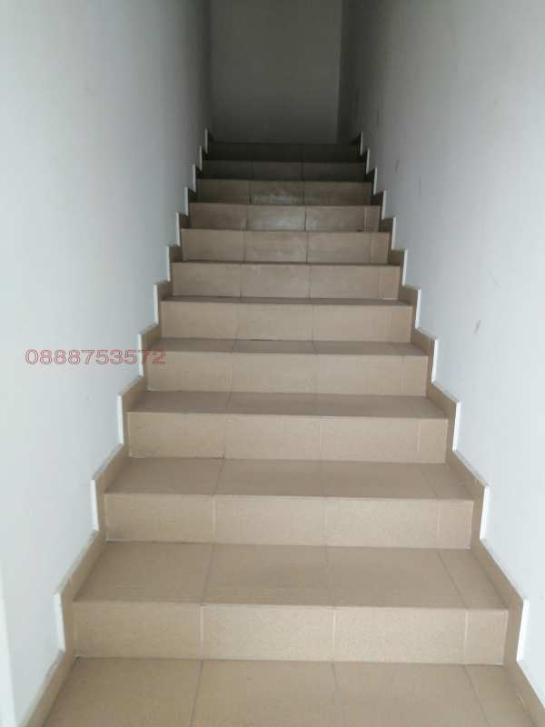 Дава под наем бизнес имот, гр. варна, кайсиева градина