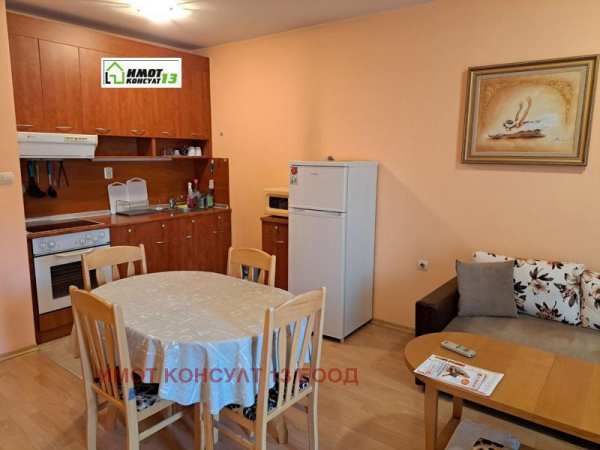 Дава под наем 2-стаен, гр. плевен, широк център