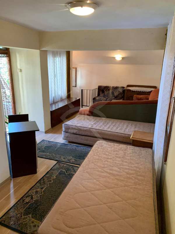 Дава под наем мезонет, гр. бургас, център