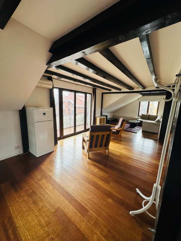 Дава под наем ателие, таван, гр. софия, изток