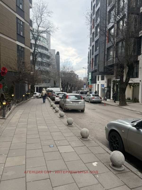 Дава под наем магазин, гр. софия, изток