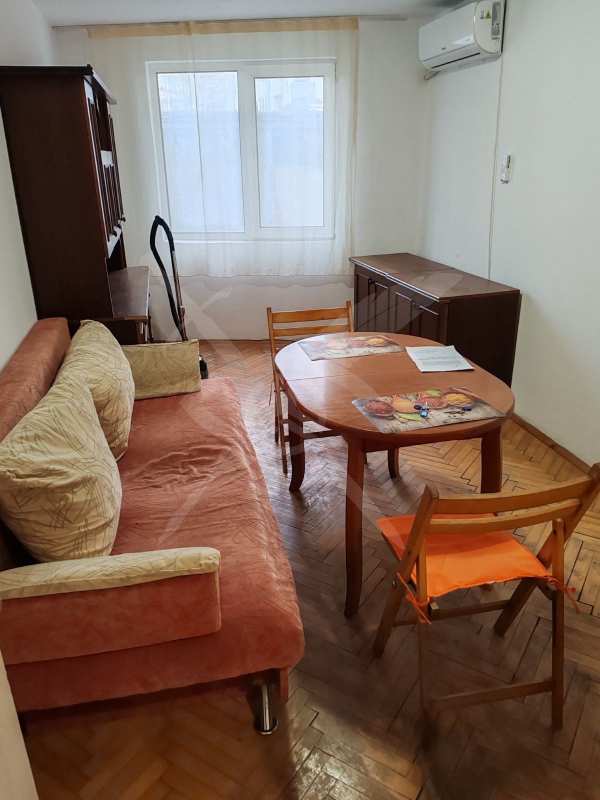 Дава под наем 3-стаен, гр. бургас, възраждане