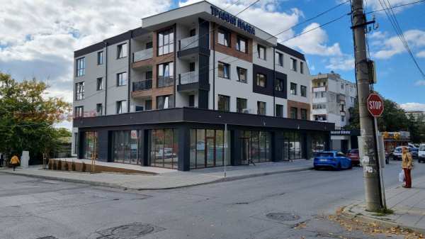 Дава под наем магазин, гр. шумен, тракия