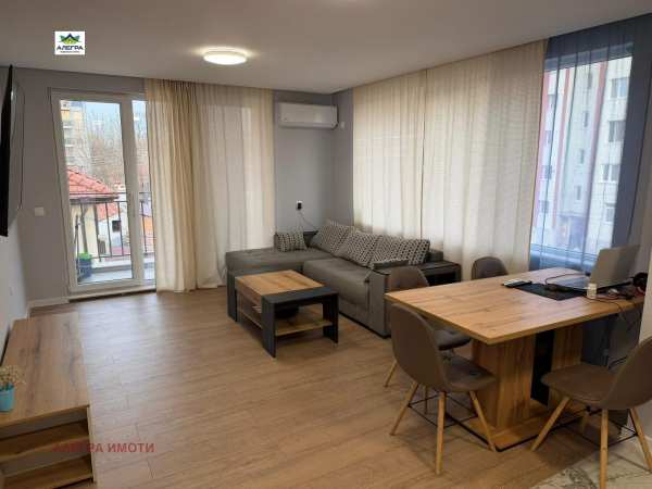 Дава под наем 2-стаен, гр. пазарджик, ставропол