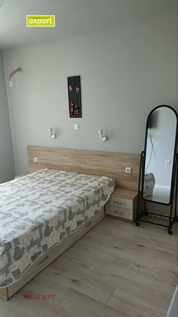 Дава под наем 3-стаен, гр. плевен, широк център