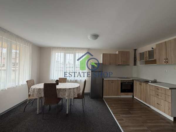 Дава под наем етаж от къща, с. труд, област пловдив