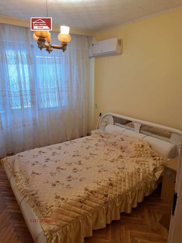Дава под наем 3-стаен, гр. враца, дъбника