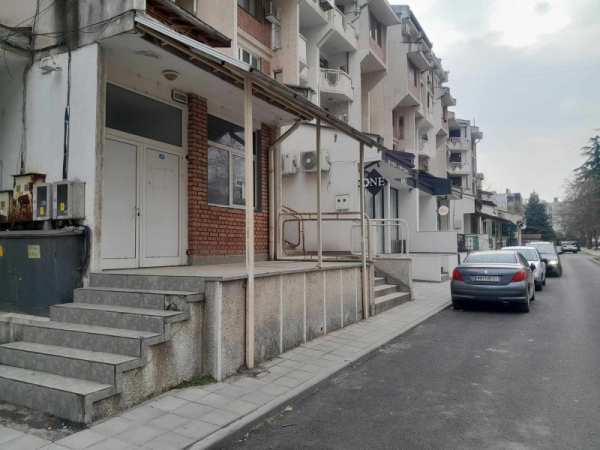 Дава под наем магазин, гр. кърджали, възрожденци