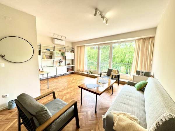 Дава под наем 3-стаен, гр. бургас, център