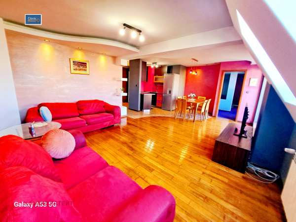 Дава под наем 3-стаен, гр. пловдив, център