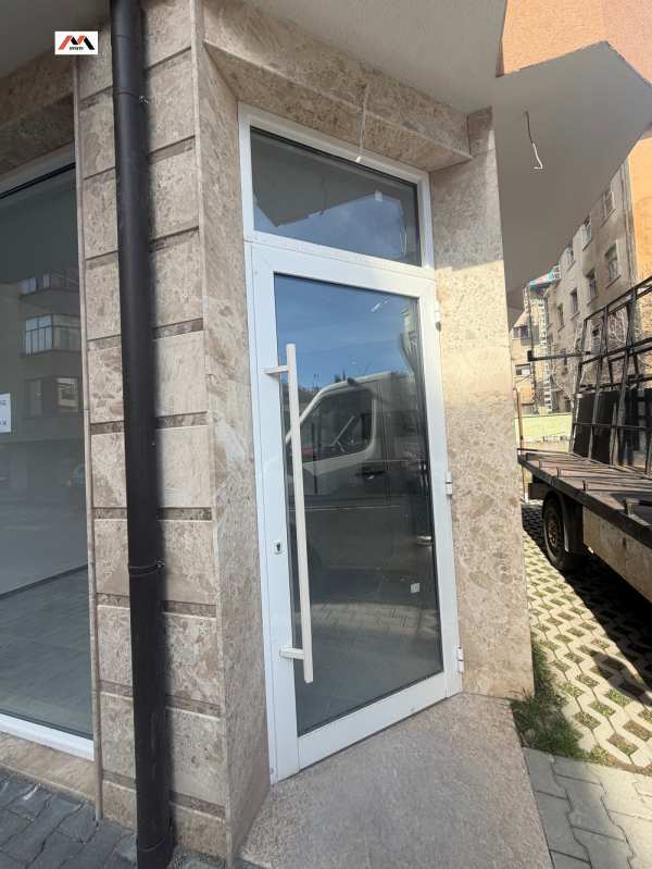 Дава под наем магазин, гр. стара загора, център