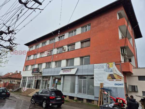 Дава под наем склад, гр. кюстендил, център