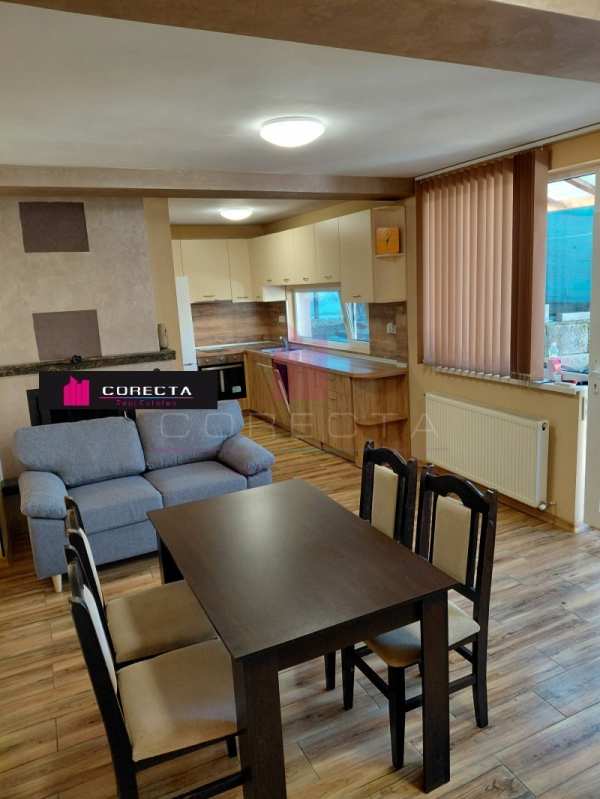 Дава под наем къща, гр. русе, център