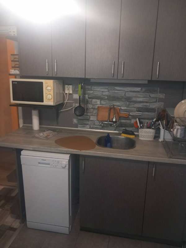 Дава под наем 2-стаен, гр. добрич, добротица - варненска