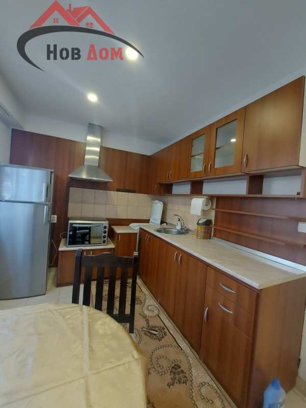 Дава под наем 3-стаен, гр. велико търново, бузлуджа