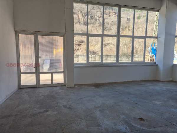 Дава под наем пром. помещение, с. церово, област софия област