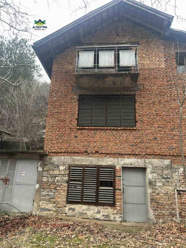 Дава под наем къща, с. варвара, област пазарджик