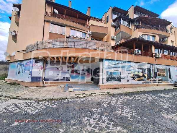 Дава под наем магазин, гр. благоевград, еленово 1