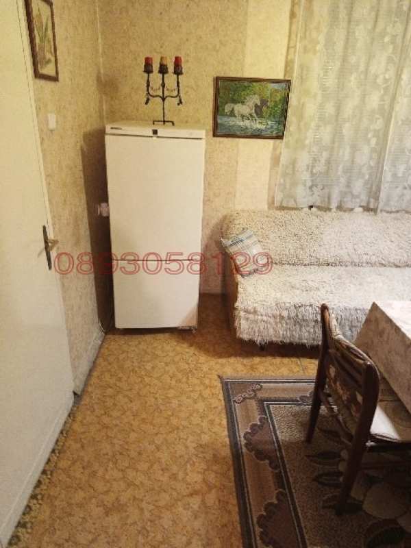 Дава под наем етаж от къща, гр. хасково, център