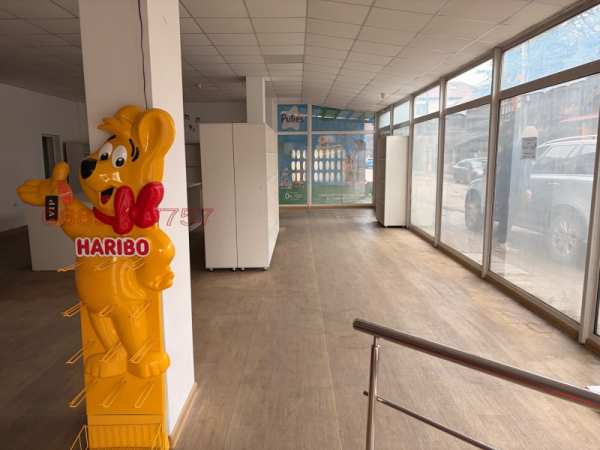 Дава под наем магазин, гр. монтана, идеален център