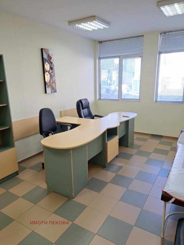 Дава под наем офис, гр. видин, център