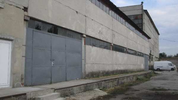 Дава под наем склад, гр. добрич, промишлена зона - север