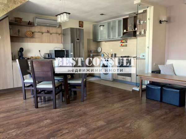 Дава под наем 3-стаен, гр. русе, централен южен район