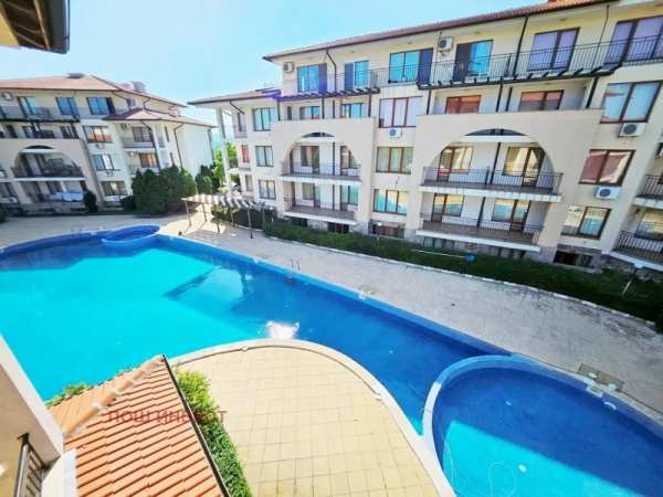 Продава  1-стаен с. Кошарица, област Бургас
      43 кв.м