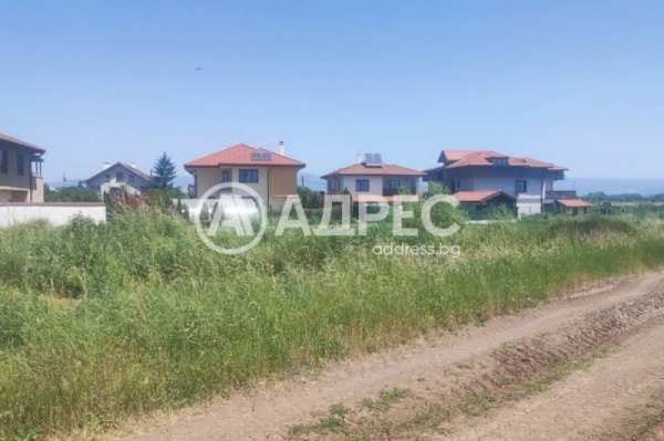 Продава парцел, с. равно поле, област софия област