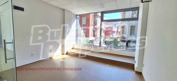 Продава офис, гр. пловдив, център