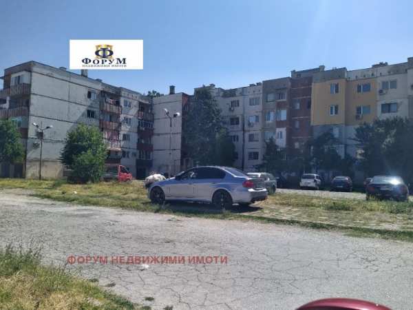 Продава  2-стаен с. Главиница, област Пазарджик
      71 кв.м